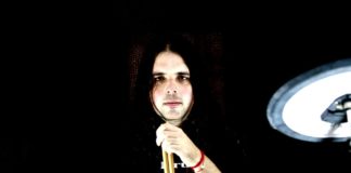 Entrevista com Caio Gaona, baterista e cosplayer que está fazendo maior sucesso internacional