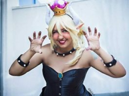 A cosplayer Dallila Virgínio