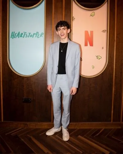 Joe Locke - Charlie Spring - personagens de Heartstopper