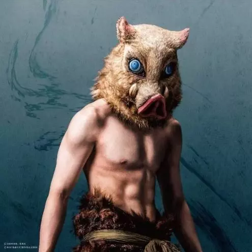 Yūgo Satō como Inosuke Hashibira