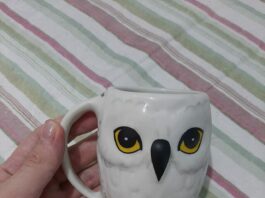 Caneca porcelana Coruja Hedwig