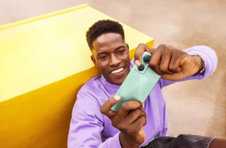 Infinix HOT 20 5G - foto/ divulgação Positivo Tecnologia