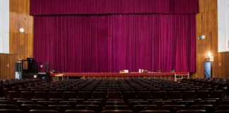 Conheça o cinema em São Paulo voltado a produções asiáticas Sato Cinema, o novo cinema de rua no bairro da Liberdade - Zanone Fraissat/Folhapress