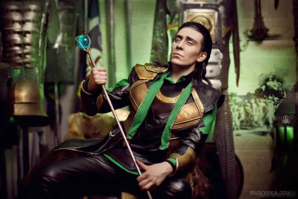 TheIdeaFix encanta com cosplay do icônico Loki, Deus da Trapaça