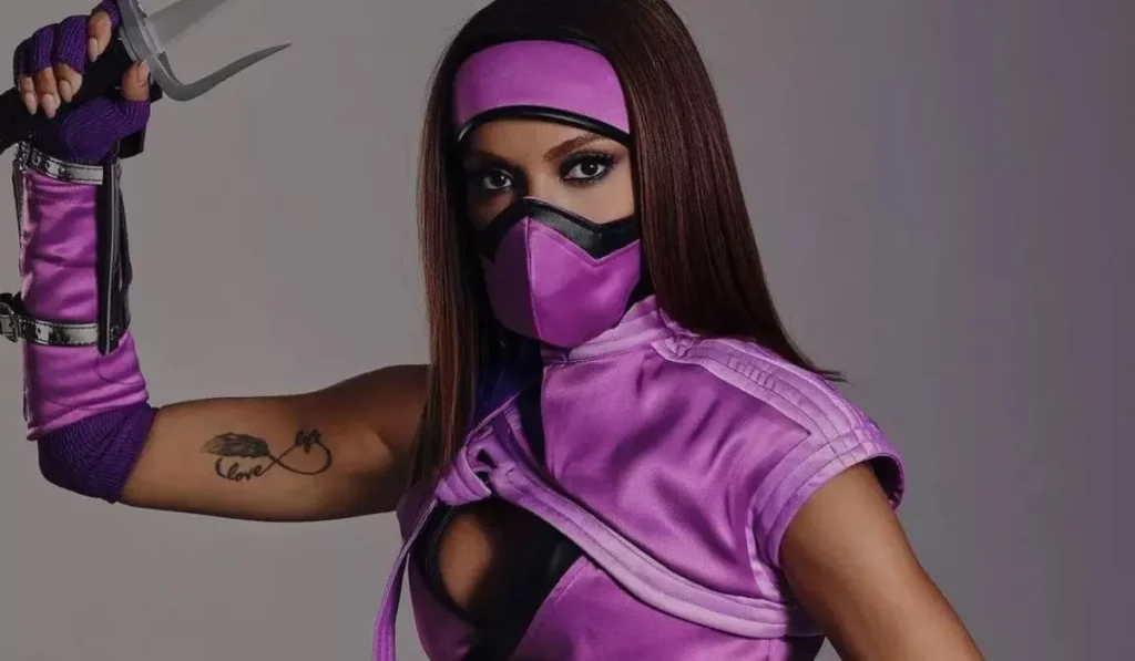 Anitta cosplay de Mileena