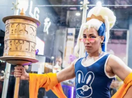 Cosplayer brasileiro Drinko Lee dá vida a Buda de Record of Ragnarok (Shuumatsu No Valkyrire)