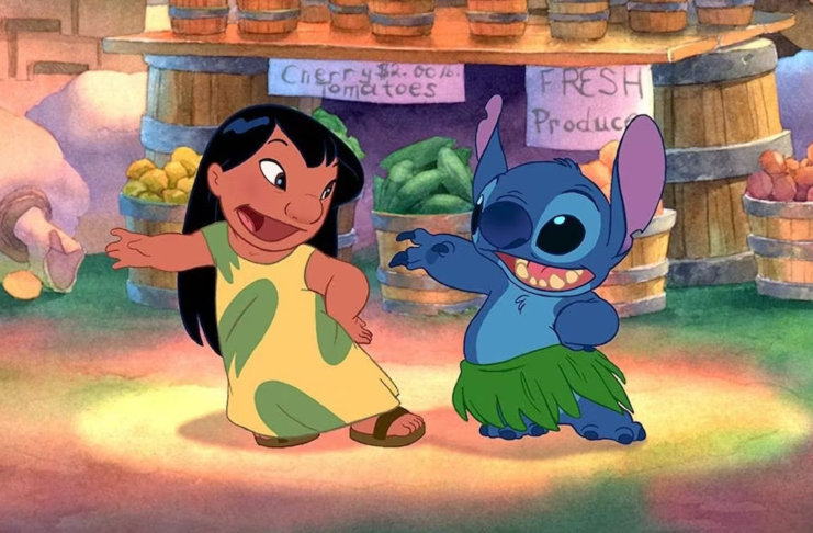 Lilo & Stitch (2002). Imagem via Walt Disney Studios Motion Pictures