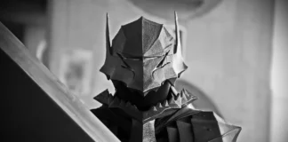 Berserk capítulo 386: a Mão de Deus enfim confronta Griffith Cosplay da Armadura de Berserk, tema do review do Berserk capitulo 386