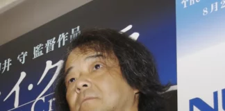 Ghost in the Shell: por que O Fantasma do Futuro é uma obra-prima atemporal Mamoru Oshii, diretor de Ghost in the Shell, obra-prima atemporal do anime cyberpunk