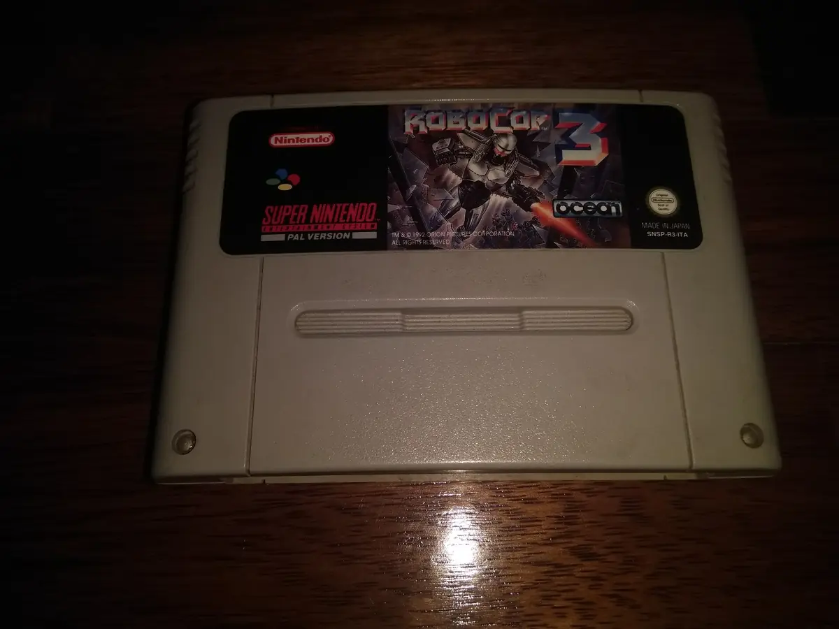 Gameplay de Robocop 3 no Super Nintendo